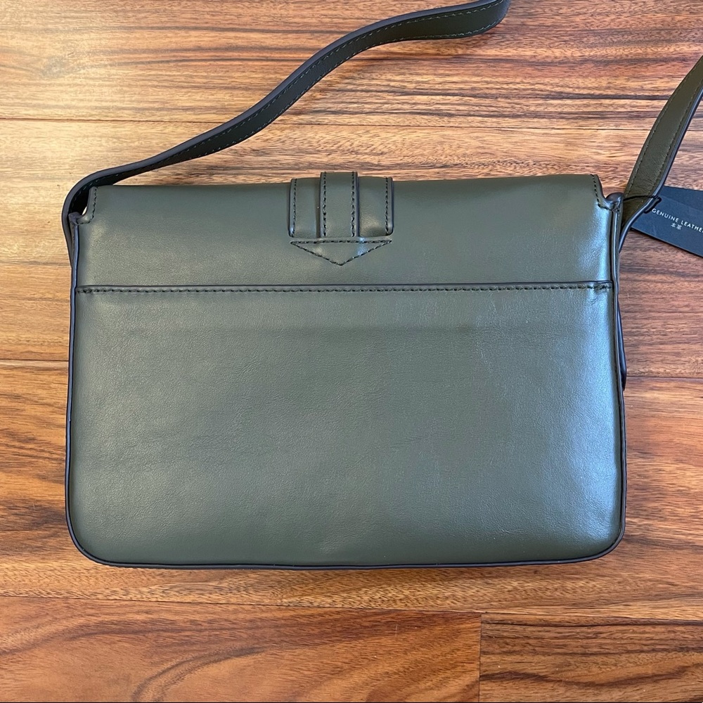 NWT Banana Republic Leather purse - Picture 4 of 6
